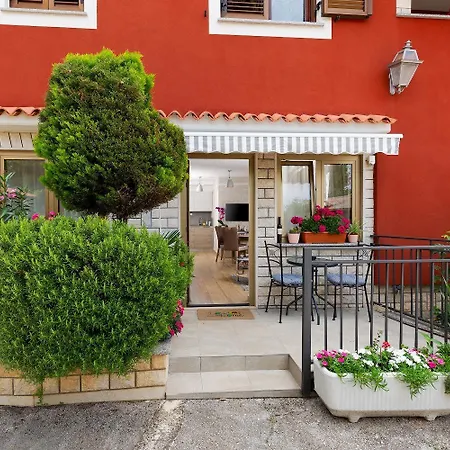 Apartment Angolo *